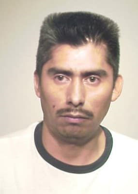 <h3 class="cms-H3-H3">Saúl Chávez </h3>
<br>
<br>Este mexicano, de 46 años, oriundo de Michoacán, es buscado por su implicación en un accidente de tránsito con fuga que provocó la muerte de un adulto mayor en 2011. 
<br>