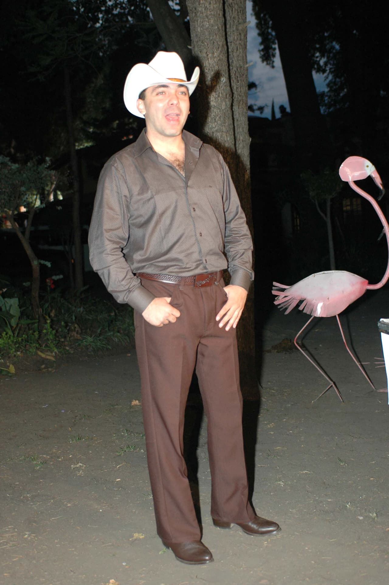 ¿Tendrá idea Christian que querer ser como Schwarzenegger puede afectar su carrera como cantante?