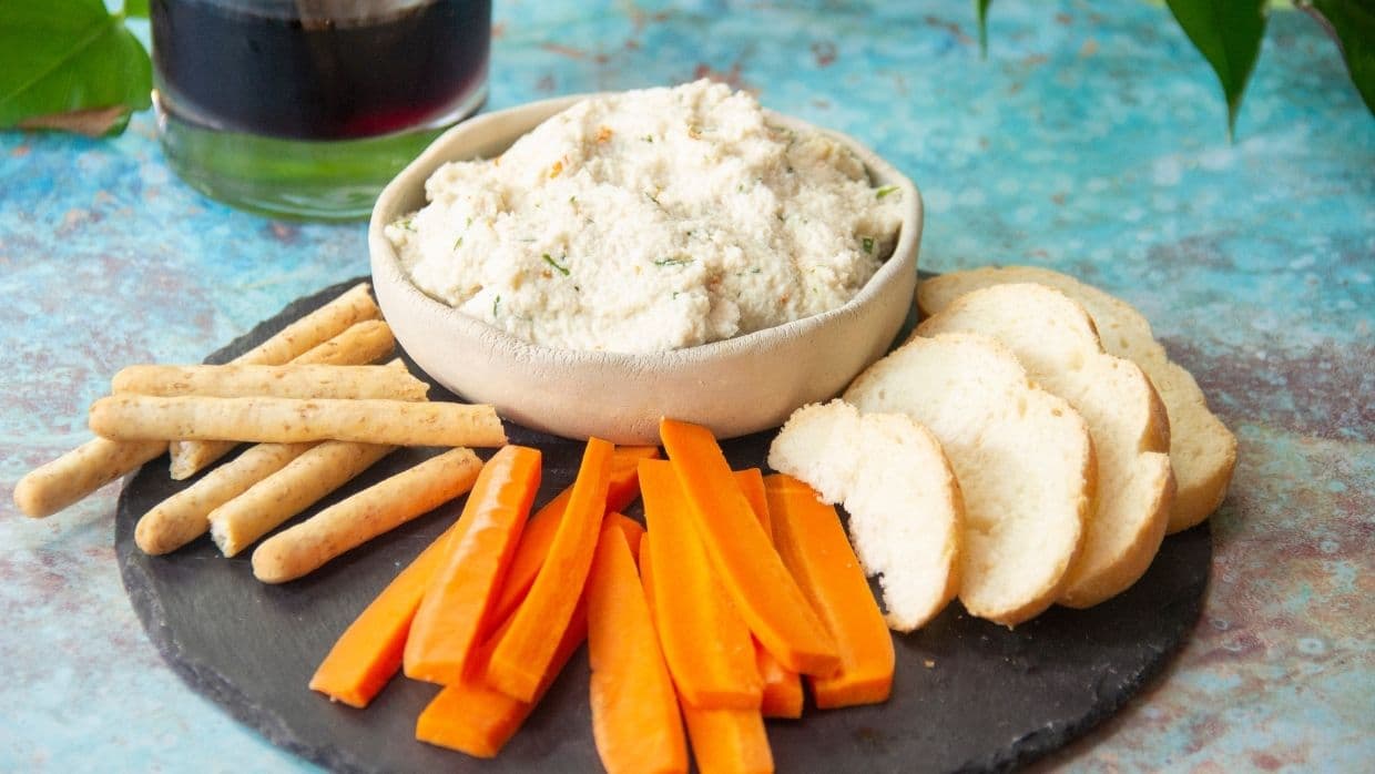 Queso vegano de almendras