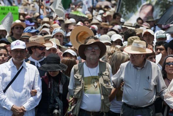 Y aunque la policía mexicana informó de la detención de siete presuntos implicados, Sicilia no cesa en su exigencia de firmar un pacto a favor de la paz.