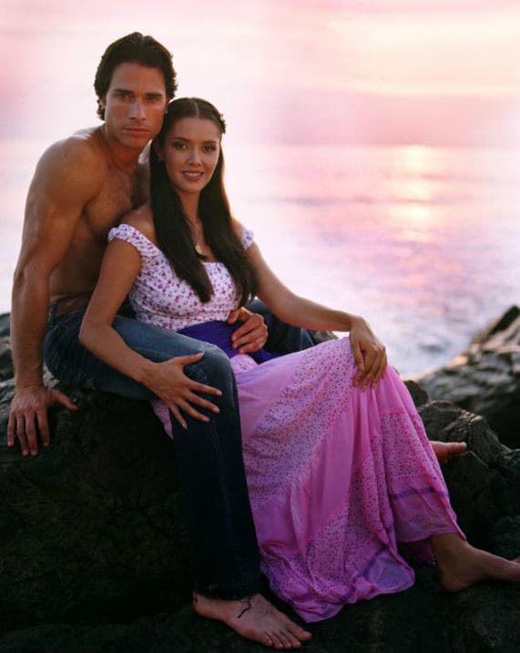 En el 2005 vino su segundo protagónico, ahora en 'Contra viento y marea' al lado de 
<b><a href="http://www.univision.com/temas/marlene-favela">Marlene Favela</a></b>. Aunque esta telenovela es poco recordada, 
<b><a href="http://www.univision.com/temas/sebastian-rulli">Sebastián</a></b> volvió a hacer un trabajo espectacular.