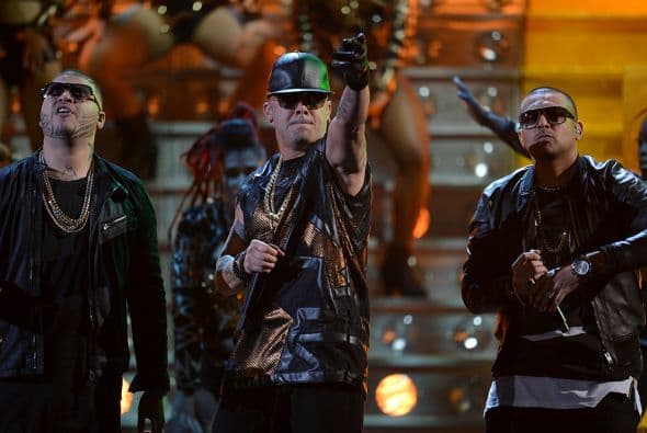 La gozadera estuvo muy buena con este trio.