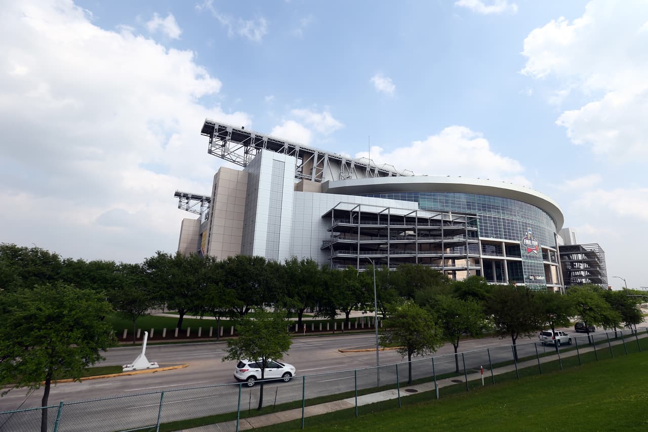 La primera cita será en el Estadio NRG, en el cual los aztecas se enfrentarán a ‘las estrellas negras’ en partido amistoso de preparación rumbo a la Copa Oro 2017.