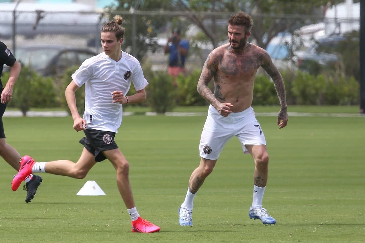 Padre e hijos se tomaron en serio el desafío y en sus rostros se notaba su entrega.