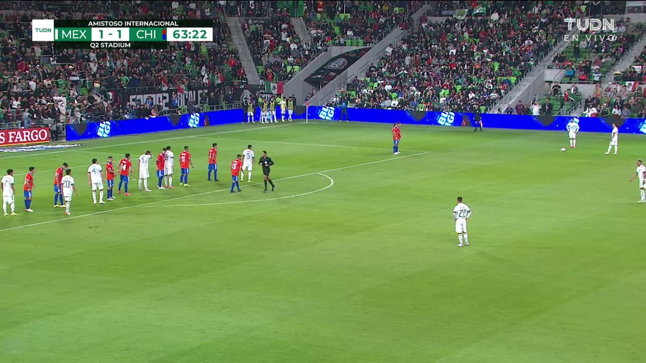 ¡GOL!  anota para México. Jordan Silva