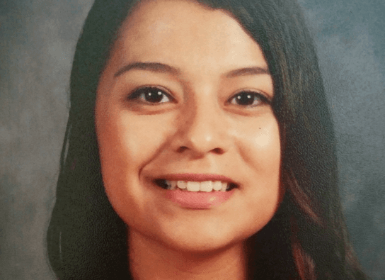 Maestra hispana de Irving Park es seleccionada como finalista para ganar prestigioso premio 