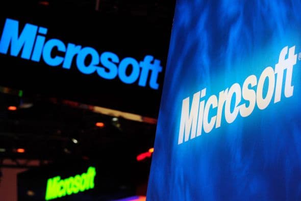 Y al parecer Microsoft sigue interesado en adquirir a Yahoo! A finales de noviembre pasado, Microsoft firmó un acuerdo de confidencialidad que le permitirá echar un vistazo más cercano a los libros contables de Yahoo Inc., según una persona familiarizada con el tema que habló con The Associated Press bajo la condición de anonimato debido a que el acuerdo no se ha anunciado formalmente.