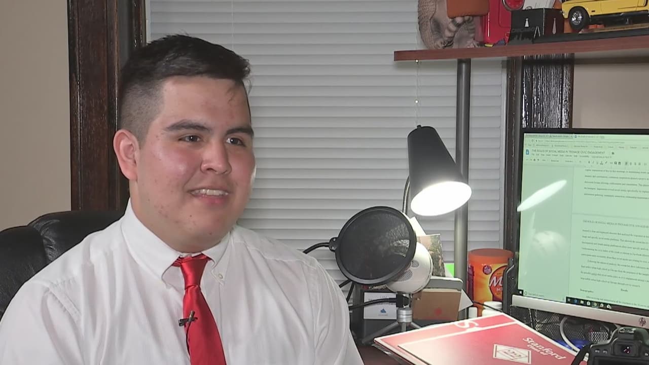 Creció en un barrio de mayoría hispana y logró ser becado en 32 universidades de Estados Unidos