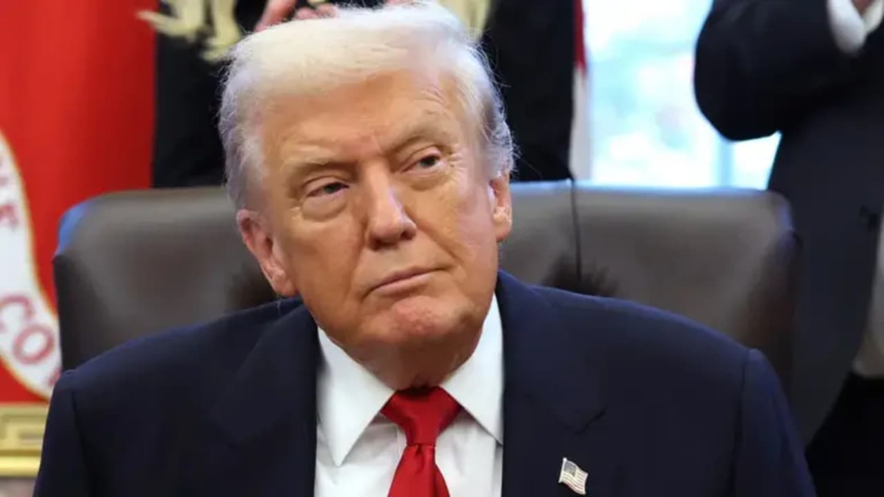 Trump veta los dos primeros proyectos de ley de su segundo mandato: resumen de las noticias del día