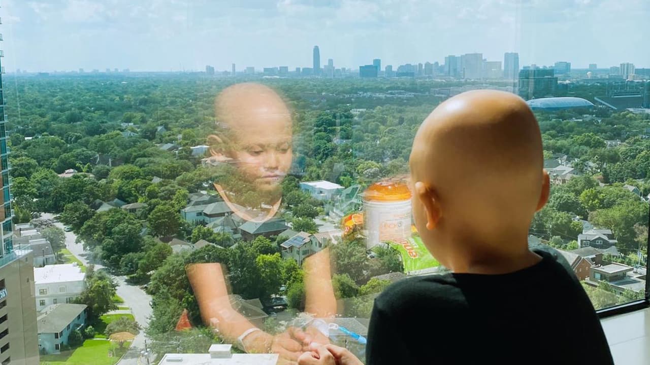 Morél comenzó a manifestar síntomas de coronavirus y en menos de 24 horas las sospechas de su madre, Greysi Gómez, fueron confirmadas: la menor era nueva paciente de
<b><a href="https://www.univision.com/local/houston-kxln/esto-es-lo-que-se-sabe-del-coronavirus-en-el-area-de-houston-van-89-726-contagios-incluyendo-87-muertes">covid-19</a>. </b>