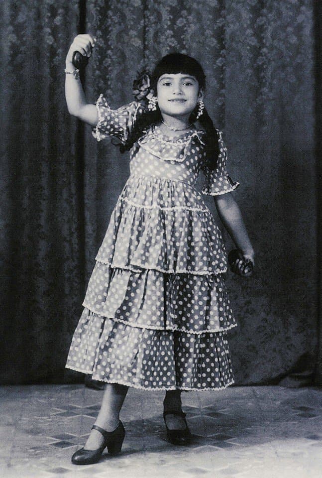 <b> </b>Tania Libertad es una cantante de origen peruano, naturalizada como mexicana que desde los 5 años descubrió su pasión por el canto, al grado que a la edad de 7 años inició su carrera en la música llevando su talento vocal por el mundo.