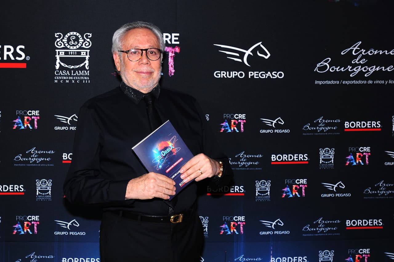 "
<b>Él era un hombre poderoso</b> en la industria; mi representante y mi productor. Yo tenía mucho miedo que al separarnos mi carrera se viera lastimada", reconoció la cantante.
<br>