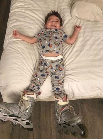 "Felicidad, descripción gráfica", escribió Ariadne Díaz junto a esta postal de su hijo de 2 años.