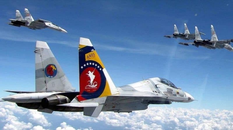 Venezuela es el mayor cliente de armas rusas en América Latina, con la compra de rifles kalishnikov, aviones de combate Sukhoi, tanques T72, helicópteros y un sistema de defensa antimisiles S-300.