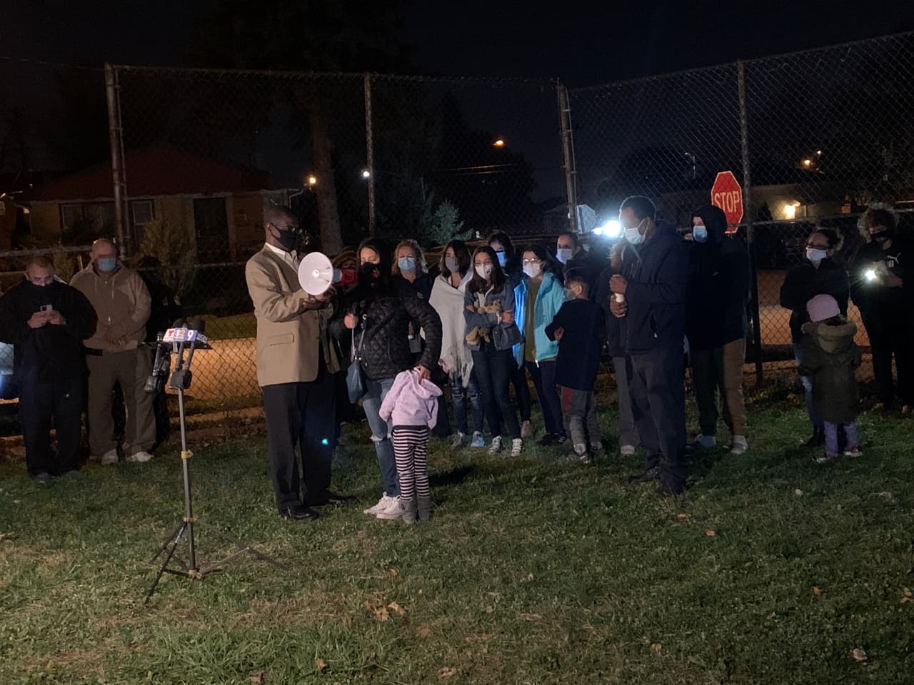 Familiares tuvieron una vigilia donde aún guardan esperanza de encontrarla con vida