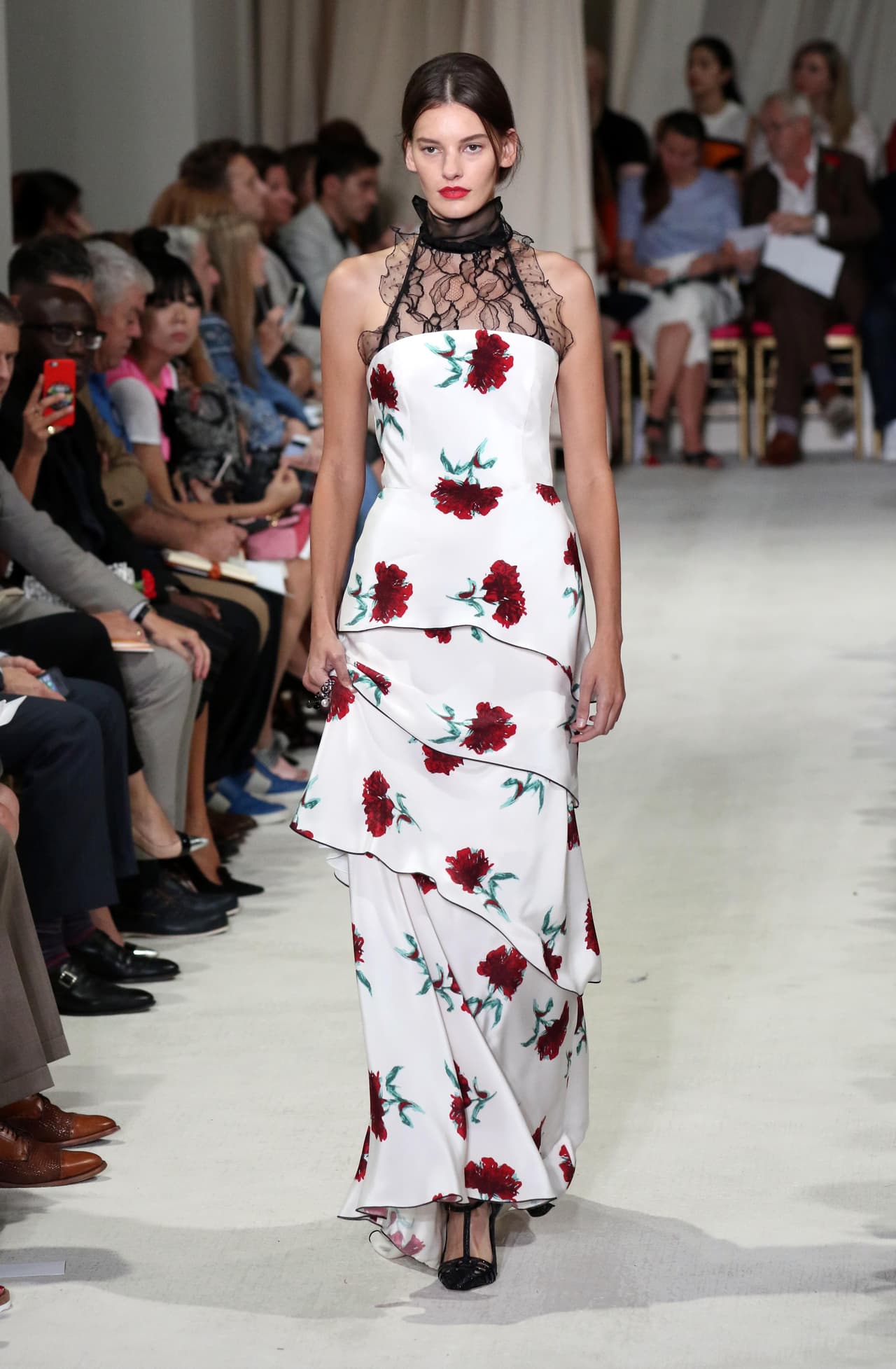 Flores. Sin duda, es el 'print' protagonista de los vestidos “de la era de inocencia”.