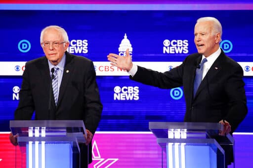 Visiblemente molesto, el exvicepresidente Joe Biden reclamó a los moderadores del décimo debate demócrata que lo interrumpieran en varias oportunidades mientras daba sus respuestas.