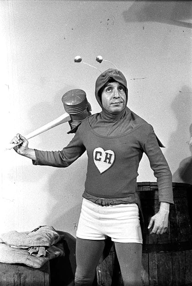 "Desde hace dos años lo estamos armando. Todo nació por 
<b>la torta del chavo </b>y así, dándole vueltas empezamos a añadirle cosas", explicó al diario mexicano.