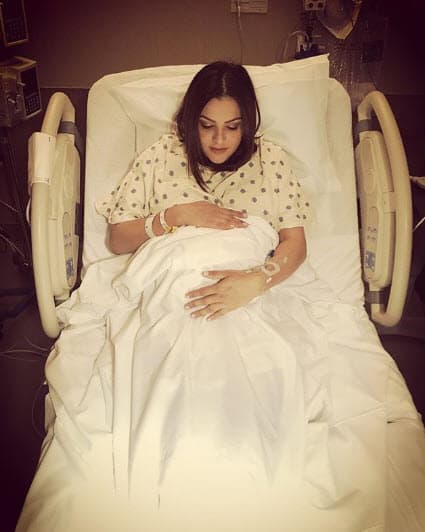 El pasado 10 de enero Nathalia Casco informó con esta fotografía que el momento de volverse a convertir en madre había llegado: "Gracias a todos los que están pendientes, llego el día y estoy muy nerviosa, pero confiando en Dios y muy felices".