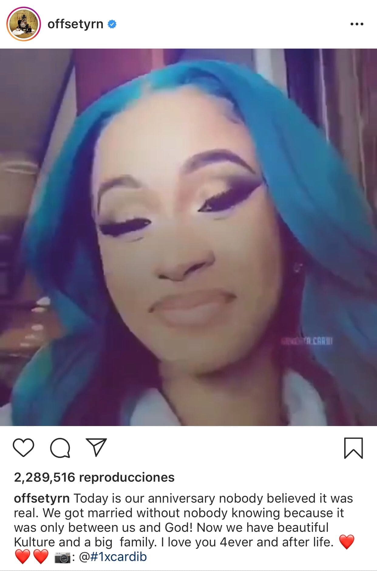 El video estuvo acompañado por el mensaje: "Hoy es nuestro aniversario,
<b><a href="https://www.univision.com/shows/el-gordo-y-la-flaca/a-cardi-b-no-la-tratan-como-diva-en-casa-de-su-madre-y-asi-demostro-lo-familiar-que-es-video" target="_blank">nadie creía que fuera real</a></b>. ¡Nos casamos sin que nadie lo supiera porque era solo entre nosotros y Dios! Ahora
<b><a href="https://www.univision.com/entretenimiento/cardi-b-presume-su-baby-bump-en-atrevida-foto-para-famosa-revista" target="_blank">tenemos a la bella Kulture</a></b> y una gran familia. Te amo para siempre y después de la vida", escribió Offset, de 27 años.