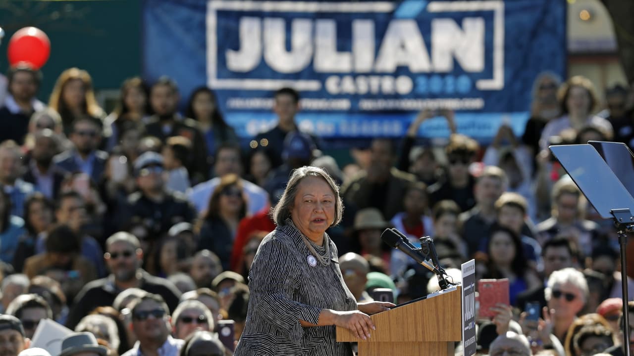 "Trump más que un idiota es un hombre muy cruel": Rosie Castro, la madre soltera que crió a un candidato presidencial