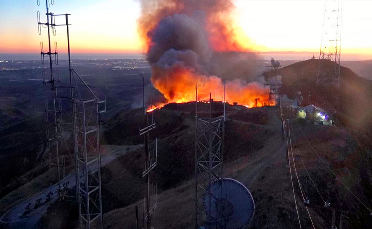 Calidad del aire por incendio María "preocupa" al condado de Ventura