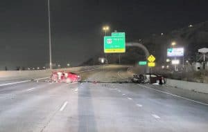 Conductora intoxicada en sentido contrario sobre interestatal de Salt Lake City provoca accidente mortal