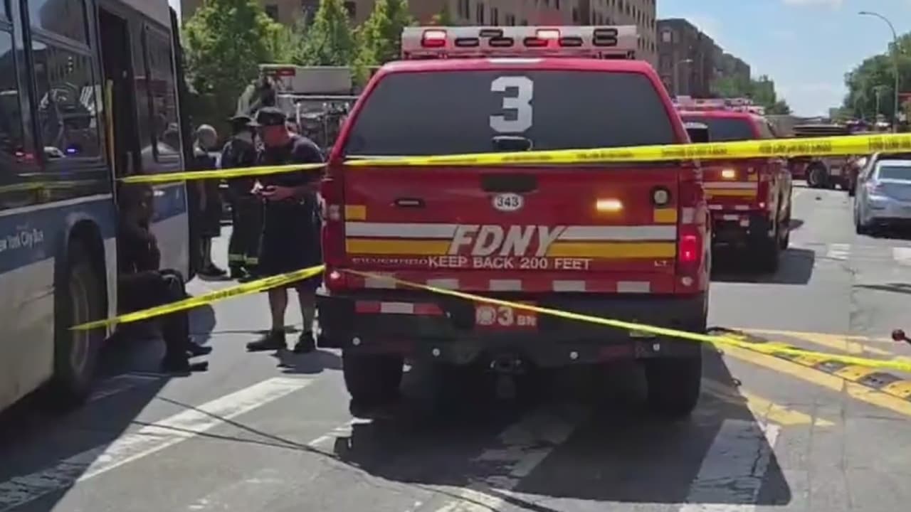 Video del accidente: Choque entre un autobús de la MTA y un camión de bomberos deja 19 heridos