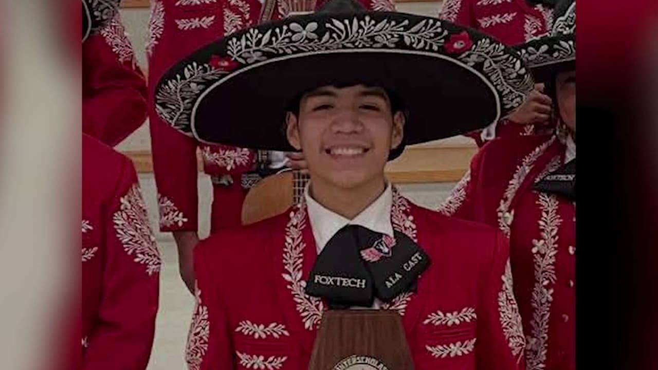 Mariachi detenido por ICE cantará el himno de EEUU durante celebración del 4 de Julio