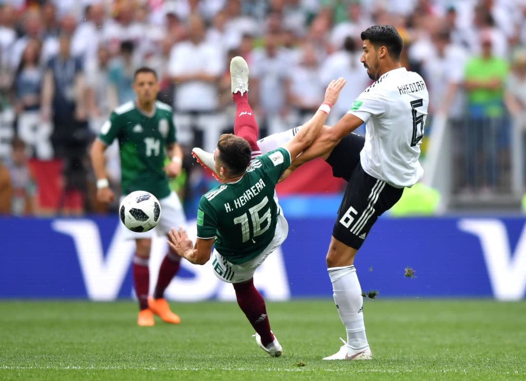 <b>Ventaja:</b> el mexicano competirá con futbolistas de alto nivel, entre ellos los de Juventus como Sami Khedira o el propio Cristiano Ronaldo. Eso le dará un crecimiento en su carrera.