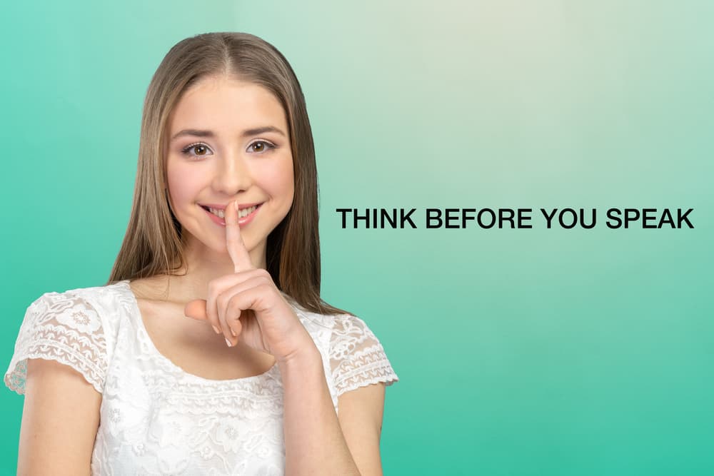 Hay que saber que aunque puede haber mucha energía volátil en la lunación, tenemos que ser prudentes y pensar antes de actuar.