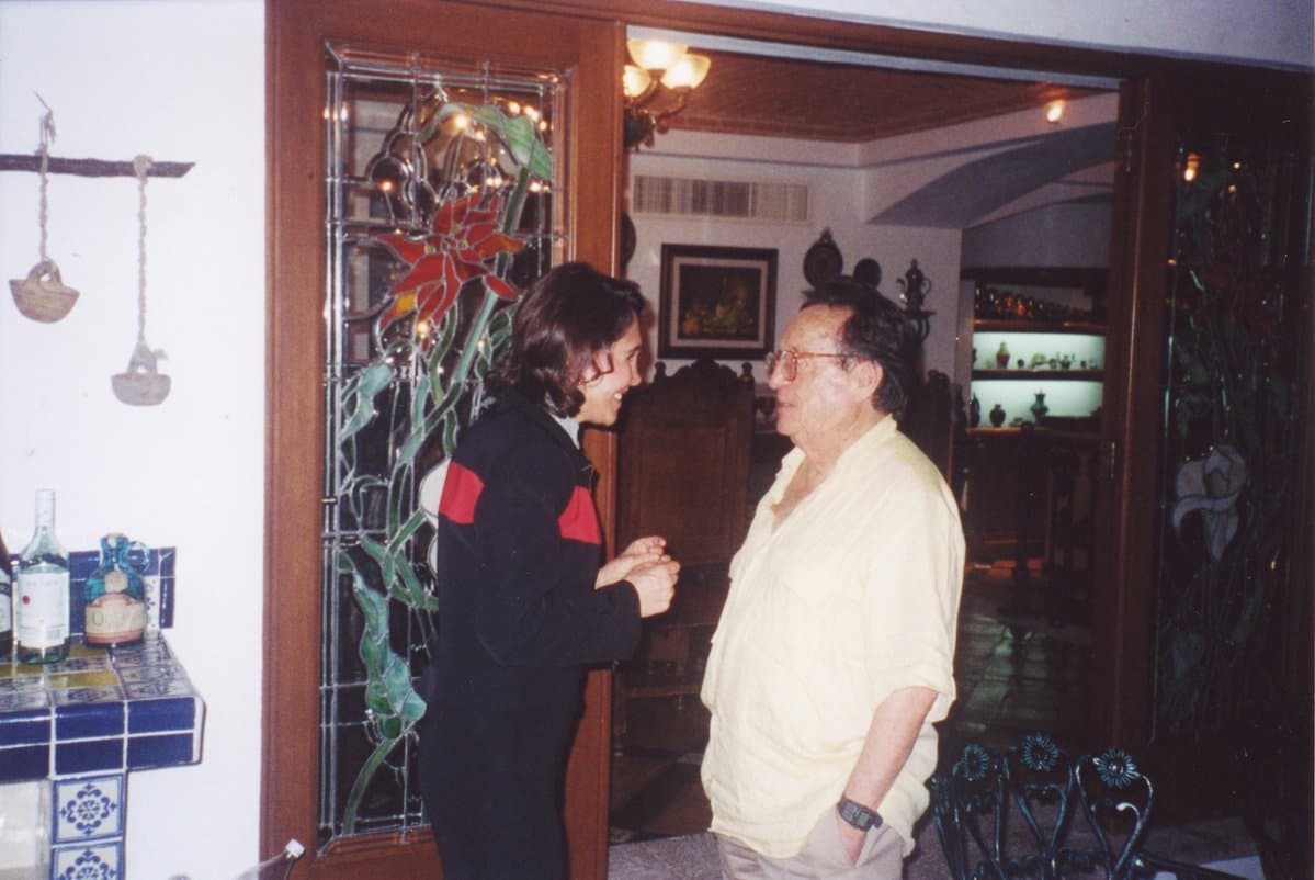 La actriz exhortó a la gente que está pasado por una pérdida a que se den la oportunidad de vivir su duelo: "Es necesario, las lágrimas nos lavan el alma".