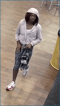 Buscan a hombres acusados de vestirse de mujer, robar en gimnasios e irse de compras en Georgia.