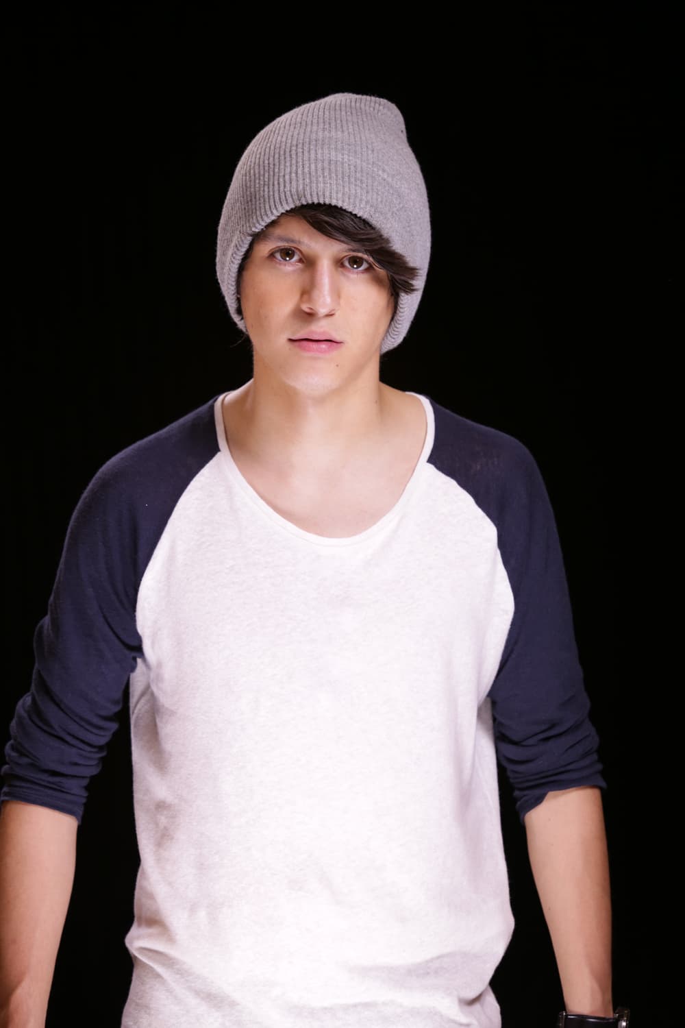 Christopher enamoró a las chicas con su look y convenció a los jueces con su voz.