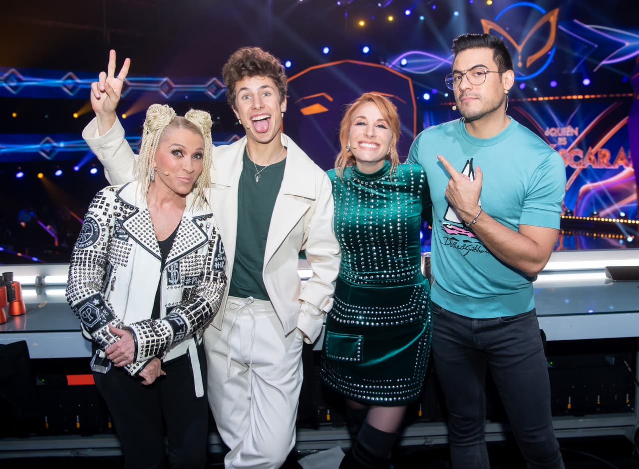 Esta noche fue muy especial, pues conocimos a los semifinalistas de la competencia. Dos de ellos fueron elegidos por el panel de investigadores y tres más por el voto del público.
<br>