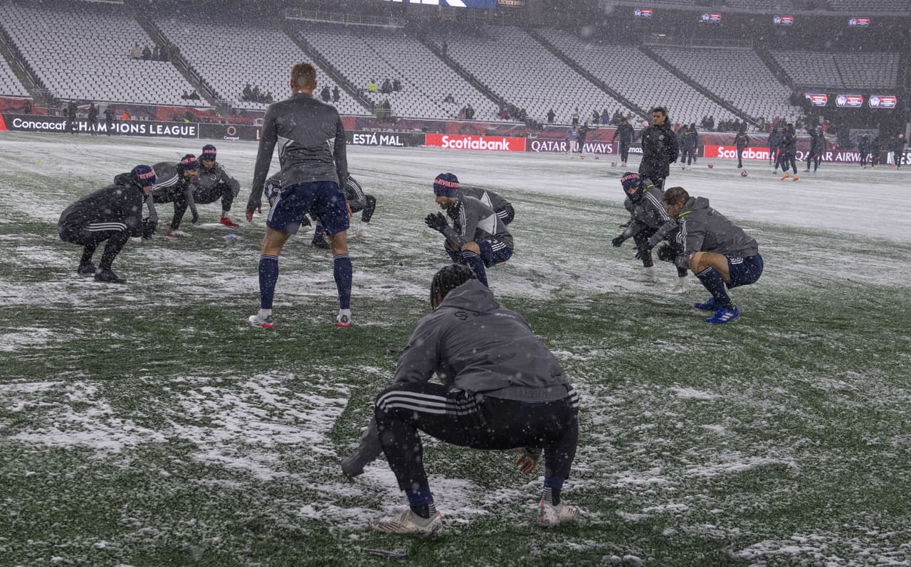 New England Revolution fue muy superior a los Pumas y se impuso gracias a un doblete de Adam Buksa y otro tanto de Sebastian Lletget.