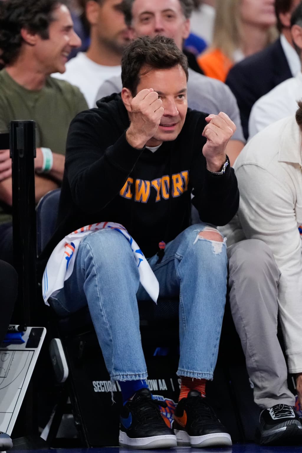 Sin Trump, pero con Taylor Swift, los Knicks no se dejan ganar de los Spurs en Nueva York