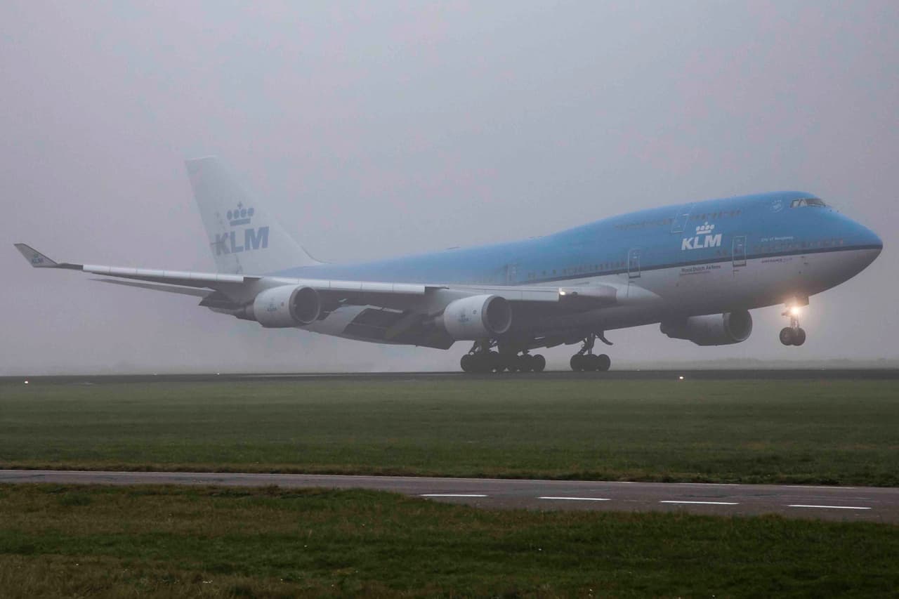 <b>Puesto 10: KLM. </b>La aerolínea llega este año a un siglo de fundada en Holanda. Tiene 204 aviones que van a 131 destinos. OTP 84.52%.