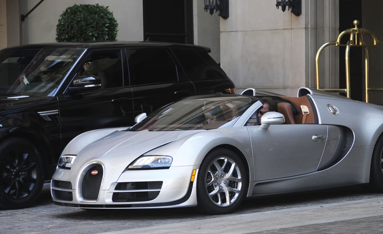 De igual manera Maria portó unos lentos de sol, ¿pero qué creen?, que sí los reconocimos.