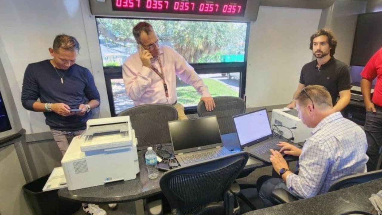 Tampa implementa medidas de apoyo para reparaciones tras el Huracán Helene