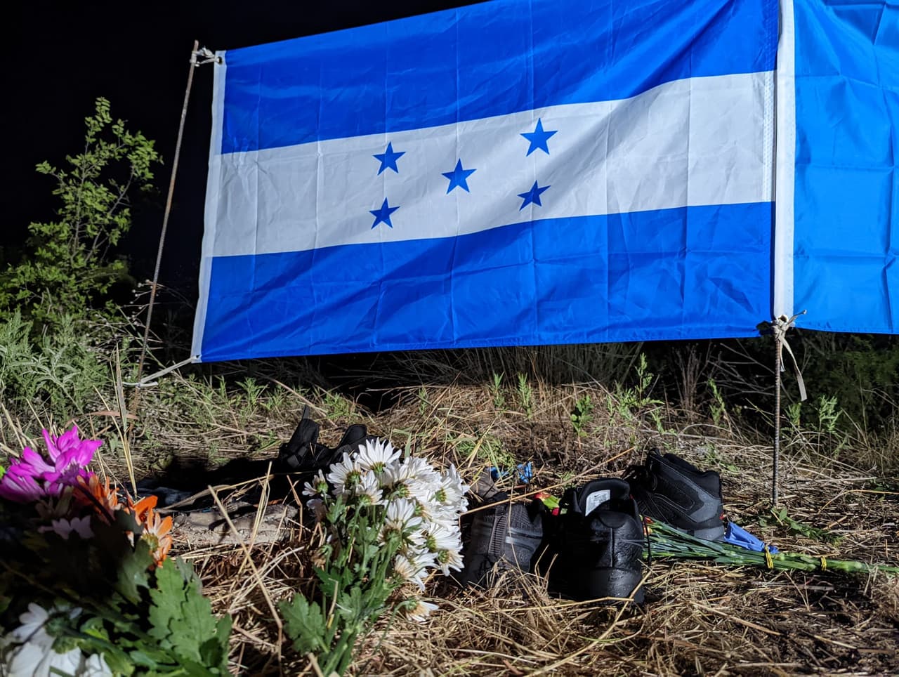 <a href="https://www.univision.com/local/san-antonio-kwex/inmigrantes-muertos-camion-san-antonio-texas-tragedia-fotos">67 personas estuvieron hacinadas</a> dentro del camión que fue abandonado en San Antonio. 53 de los migrantes que viajaban dentro del tráiler murieron.