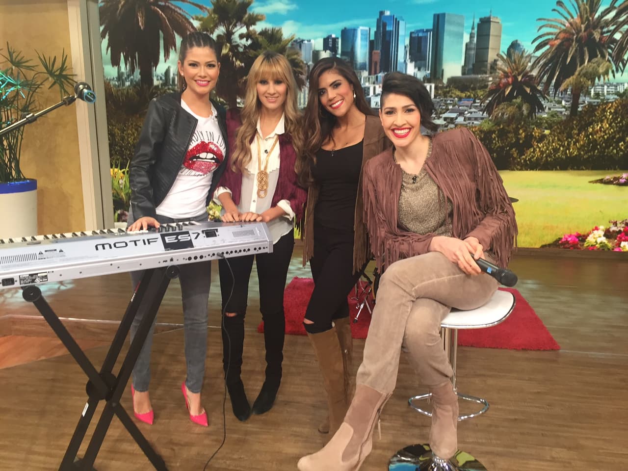 ¡Las Ha*Ash compartieron la mañana con las chicas más guapas de la casita.
