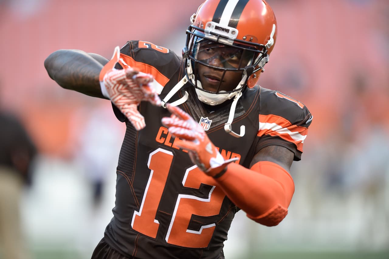 Cleveland Browns wide receiver Josh Gordon practices before an NFL preseason football game against the Chicago Bears, Thursday, Sept. 1, 2016, in Cleveland. (AP Photo/David Richard)