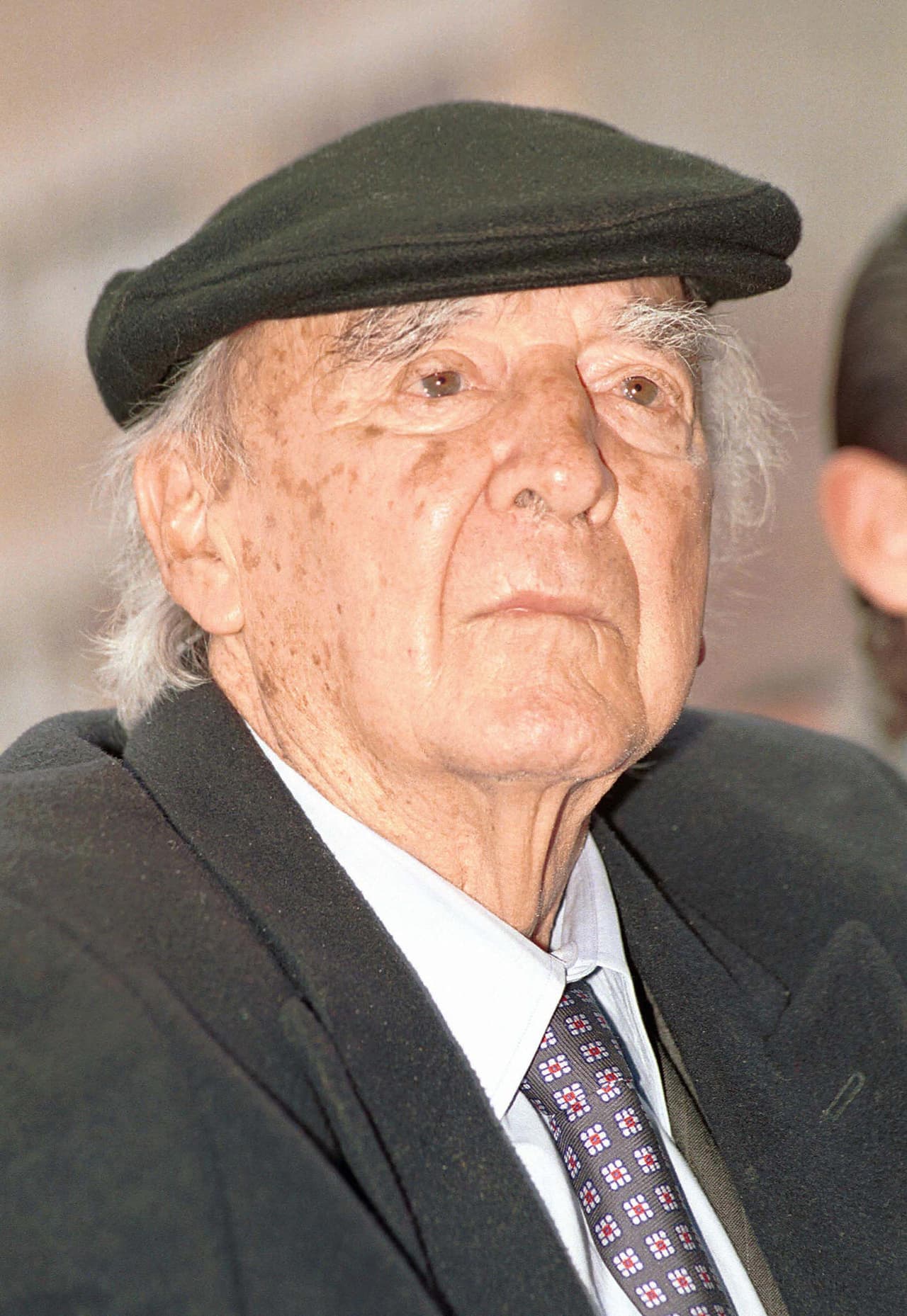 Pero no fue el único exmandatario fallecido ese año, el mexicano José López Portillo también murió debido a una complicación cardiaca provocada por una neumonía a los 83 años.