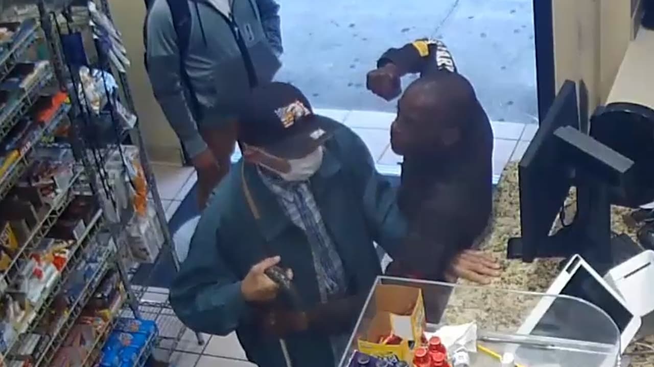 Arrestan a sospechoso de atacar en Manhattan a un anciano de 82 años y robarle el bastón