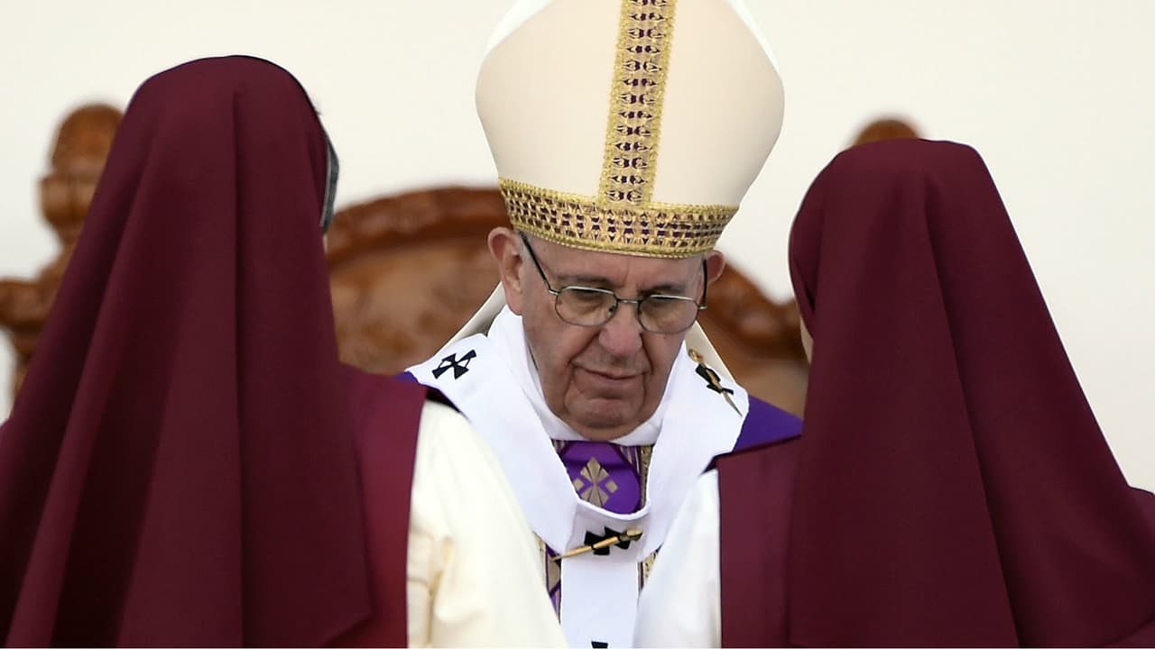 Papa Francisco pidió a religiosos no resignarse