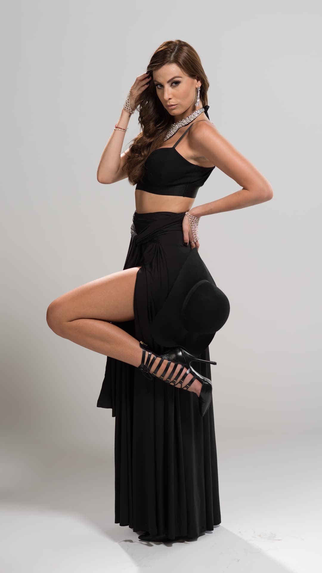 El público las hizo sus reinas y ellas aprovecharon la oportunidad para demostrar que además de bellas son talentosas, profesionales y mujeres emprendedoras. Cada una tiene una historia antes y después de Nuestra Belleza Latina, ahora una nueva reina tendrá la misma oportunidad.