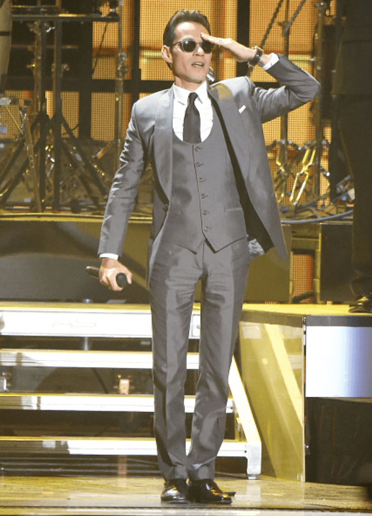 Impecable, como siempre. Marc Anthony en el Premio Lo Nuestro 2016.