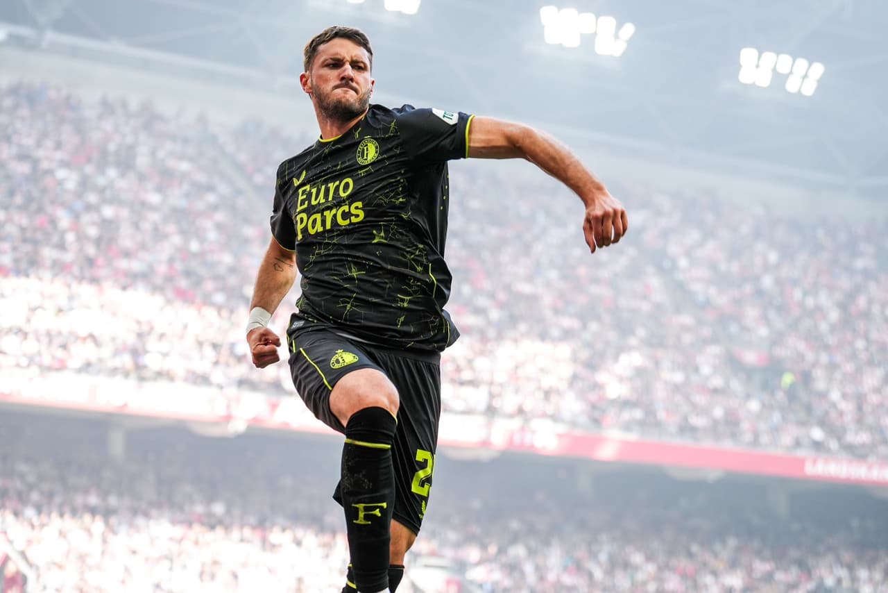 Santiago Giménez "estará listo" para ir al Real Madrid en unos meses