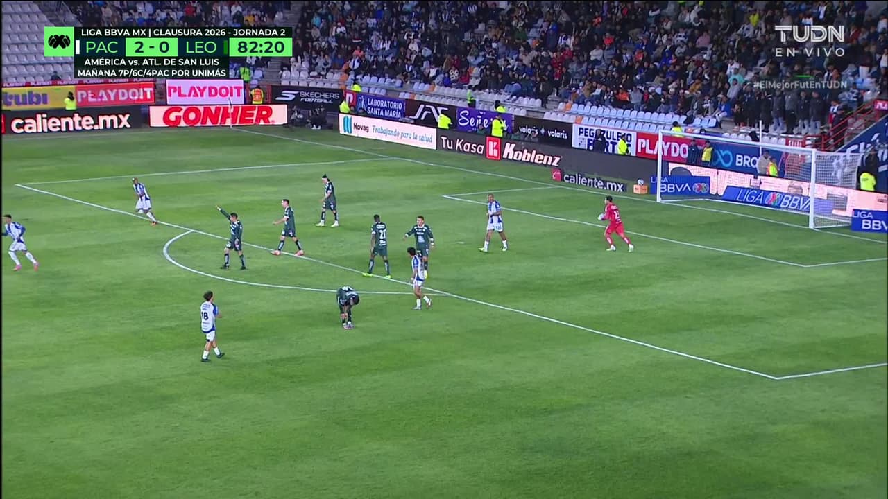 ¡TIRO ATAJADO! disparo por Alexéi Domínguez.